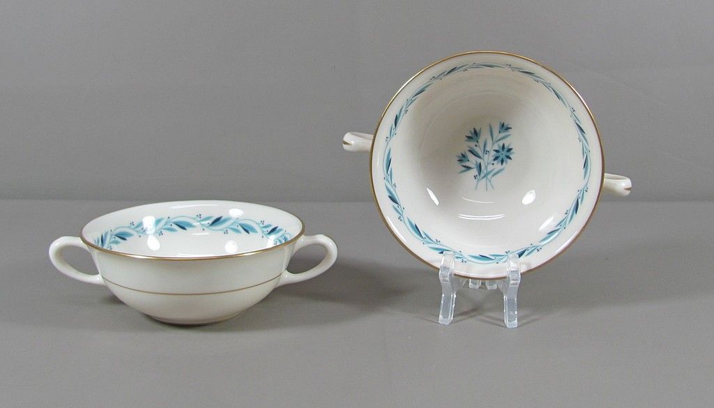 Set of 8 Lenox Fine China Blue Ridge Cream Soup Bowls