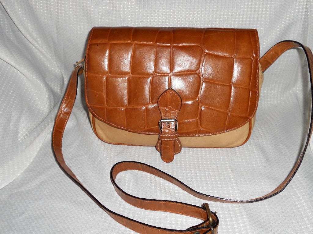 Danielle Nicole Lamb Skin Purse Handbag Bag Leather