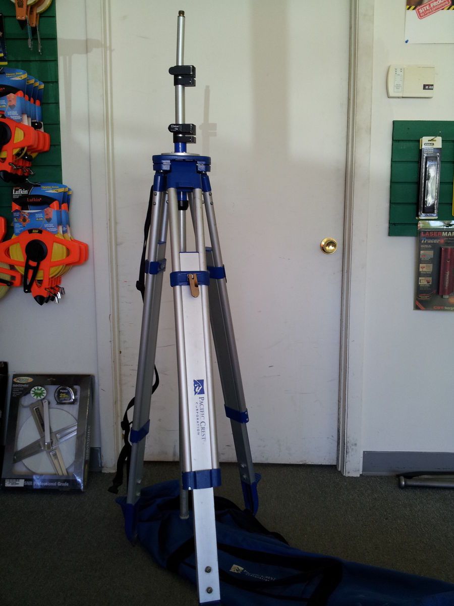  Pacific Crest Radio Mast Tripod w Bag