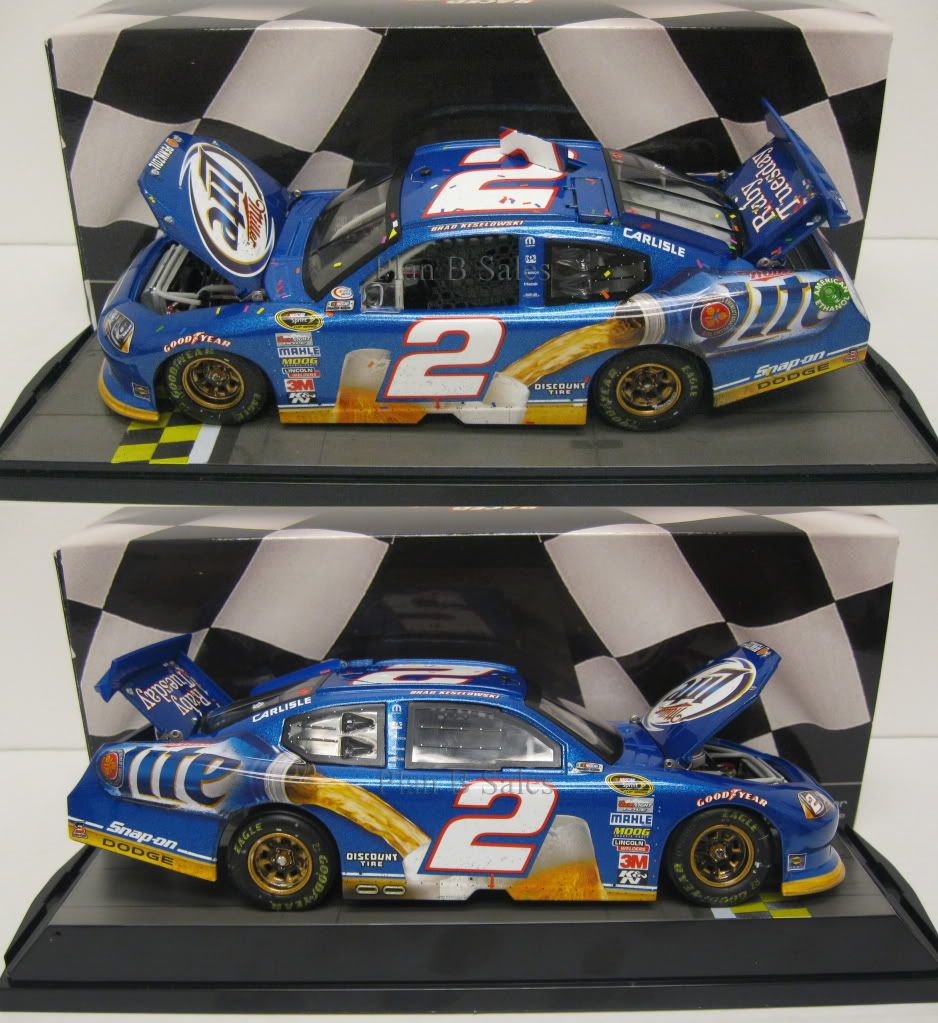 2011 BRAD KESELOWSKI #2 MILLER LITE DODGE KANSAS RACED WIN 1/24