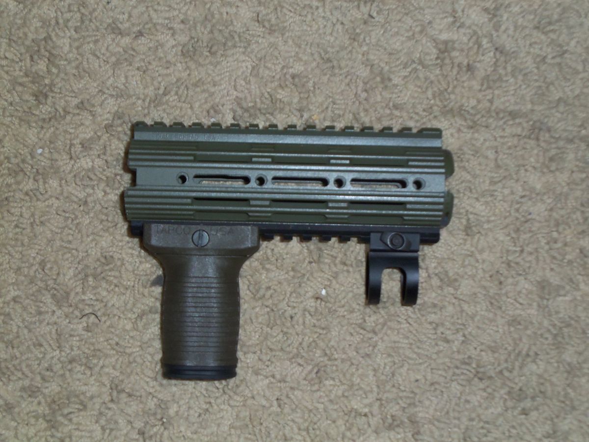 Diamondhead V RS (Versa Rail System) 7 Drop In Versa Base AR Rail