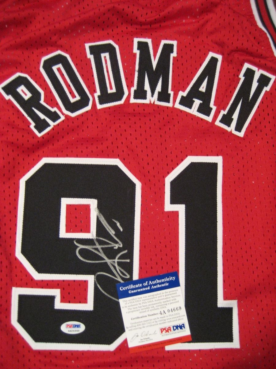 DENNIS RODMAN BULLS AWAY JERSEY AUTOGRAPHED PSA DNA CERTIFIED