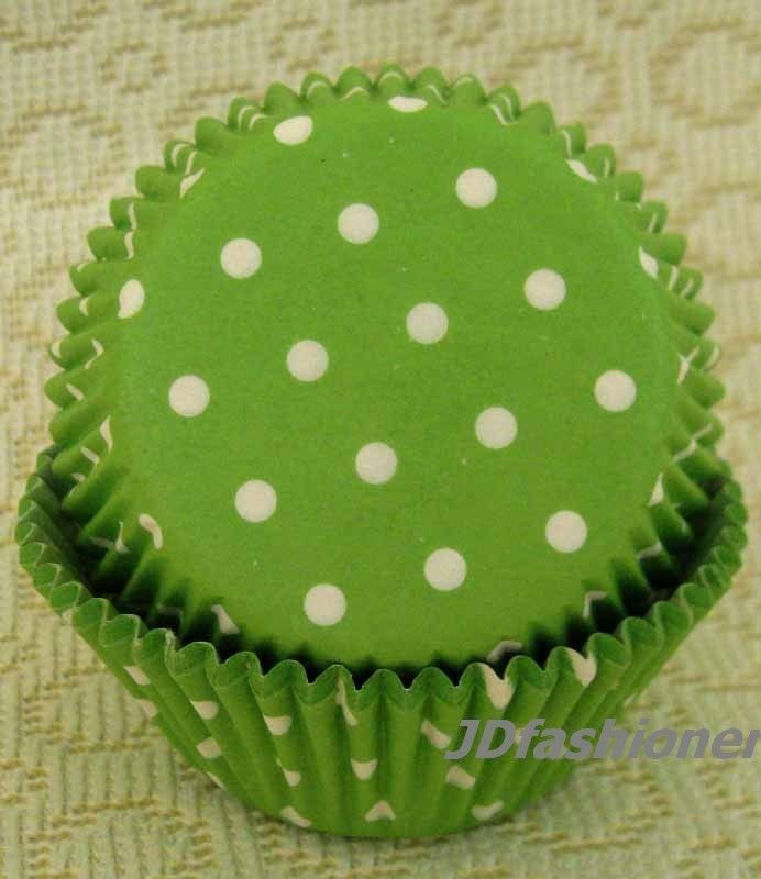   Green white Dot muffin baking cups cupcake cases liners paper cups