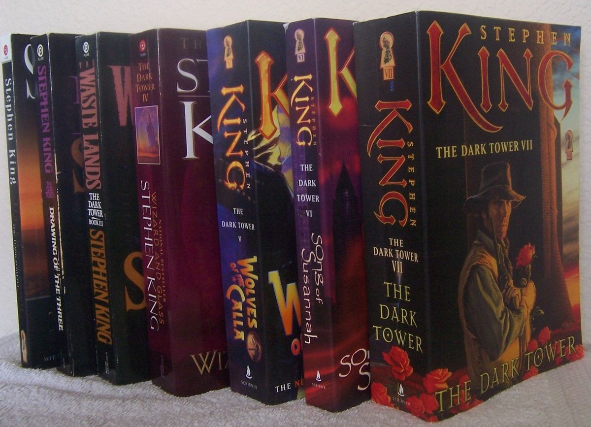 The Complete Dark Tower Series by Stephen King 7 Softcover Books
