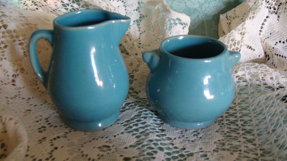 ROSEMEADE BY DAKOTA POTTERY CREAMER AND SUGAR