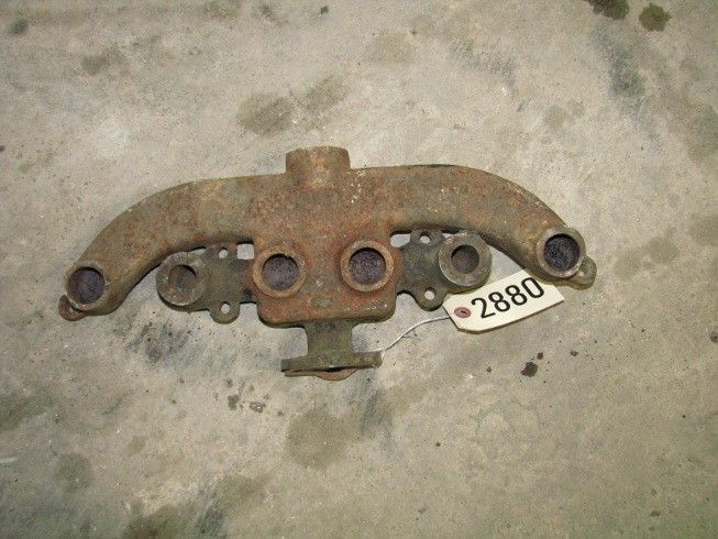 Allis Chalmers B Tractor Engine Manifold ID 2880