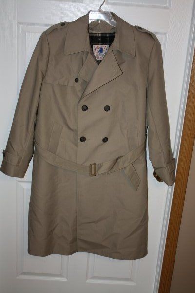 Falcone American Storm Mens Tan Trench Coat Raincoat Belted Zip in