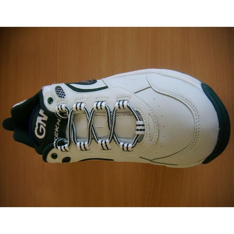  Moore Teknik Full Spike Cricket Shoes Spikes Size UK 9 RRP £35