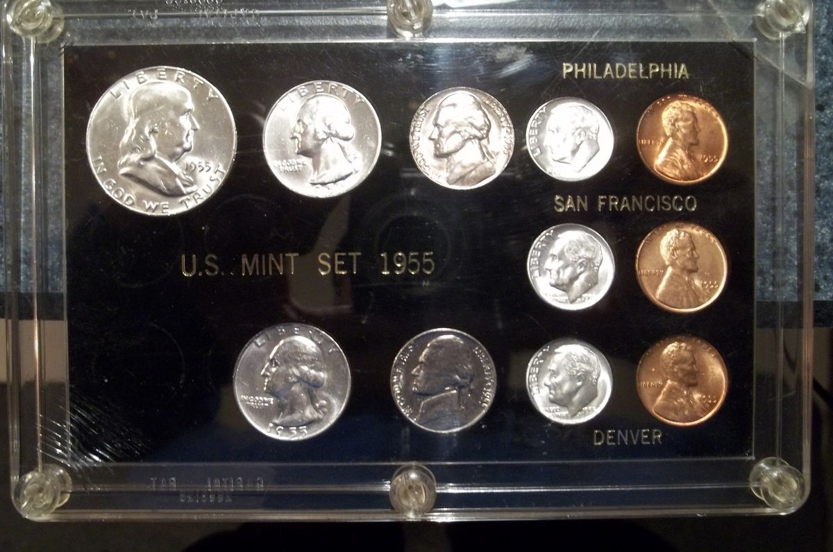 UNC) 1955  P,D&S U.S. MINT SET PRESENTED IN A CUSTOM ACRYLIC DISPLAY