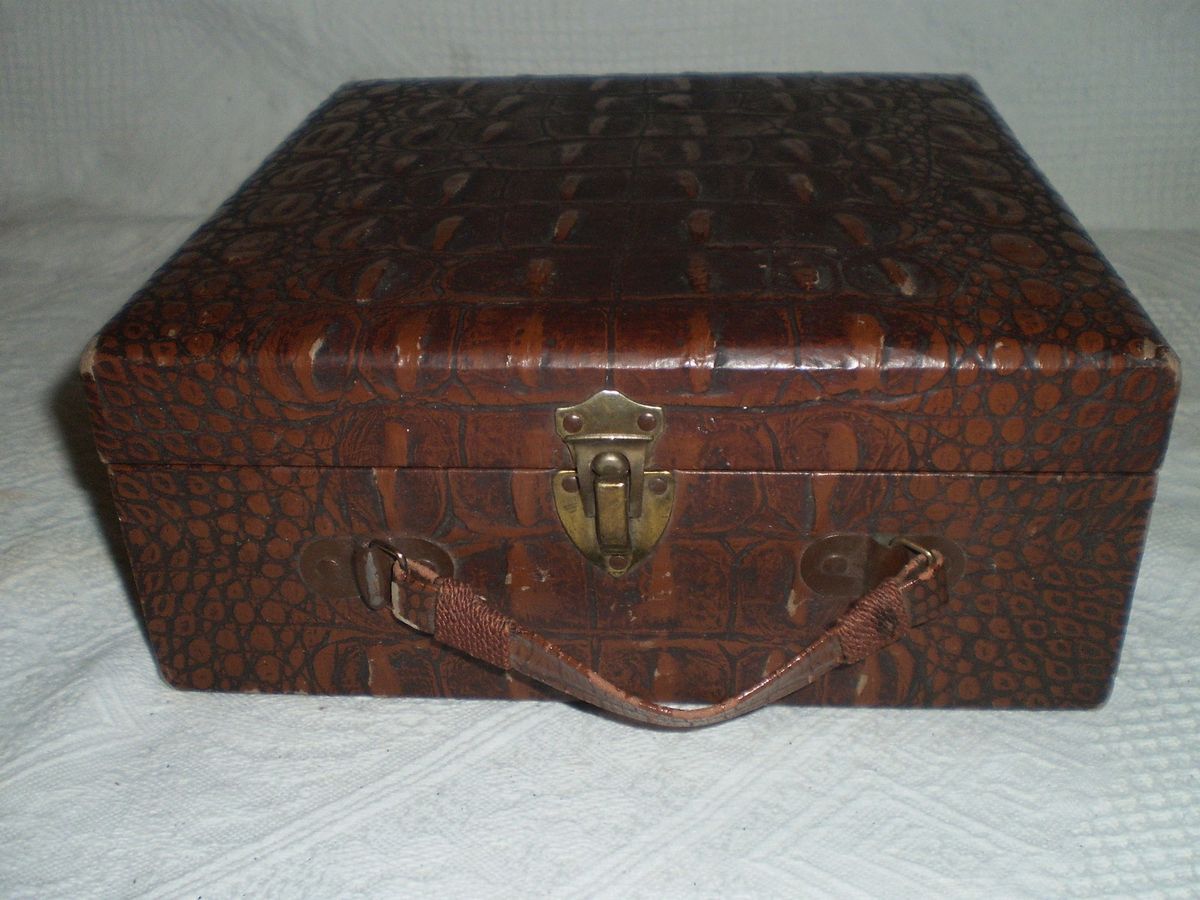 VINTAGE REPTILE ALLIGATOR CROCODILE TRAVEL CASE LUGGAGE JEWELRY