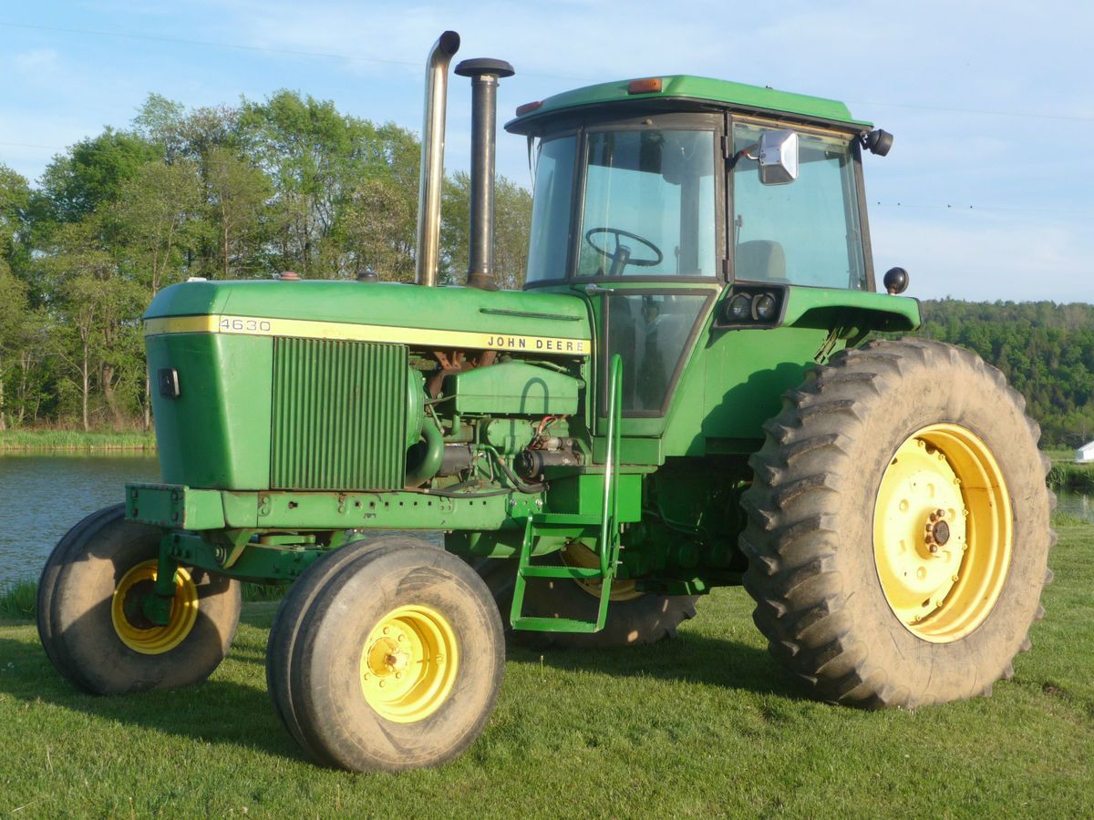  John Deere 4630 Tractor