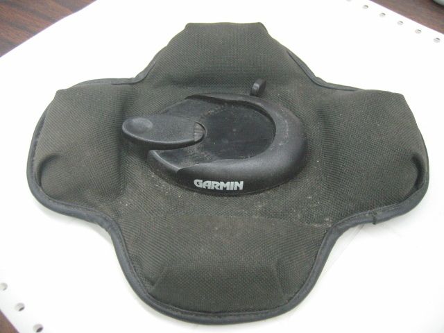 Garmin StreetPilot 2720 2730 2820 7200 7500 Dash Mount