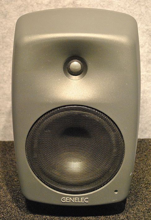 Used Genelec 8240APM Digital Active DSP 6.5 Monitor