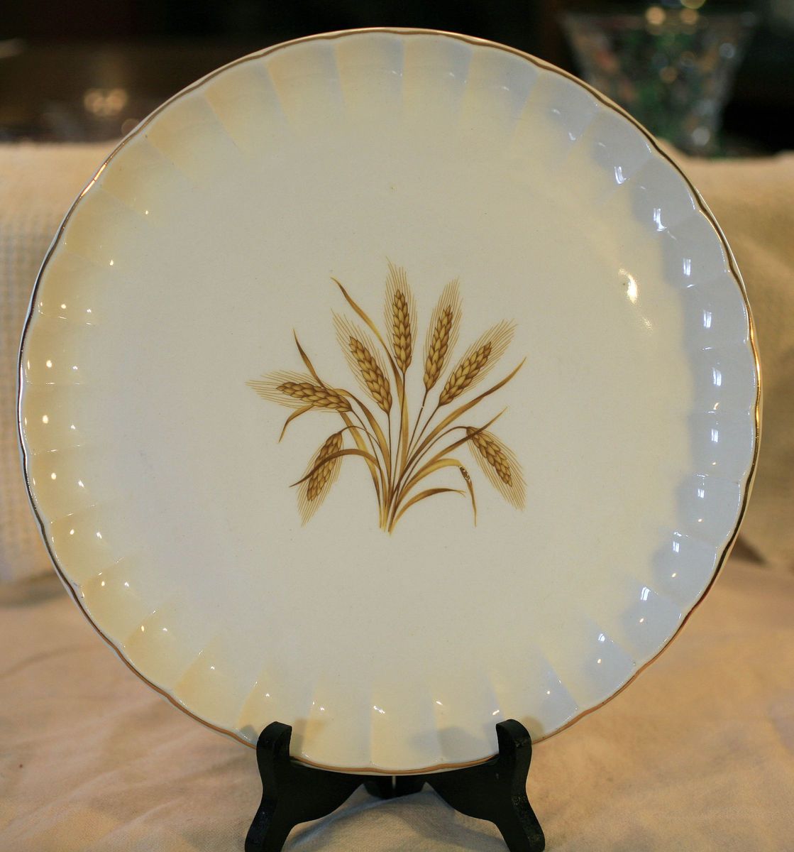  W s George Wheat Dinner Plate