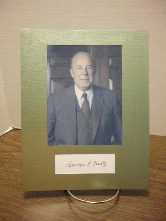 George Shultz Autograph Sec of State Display Signed Signature COA