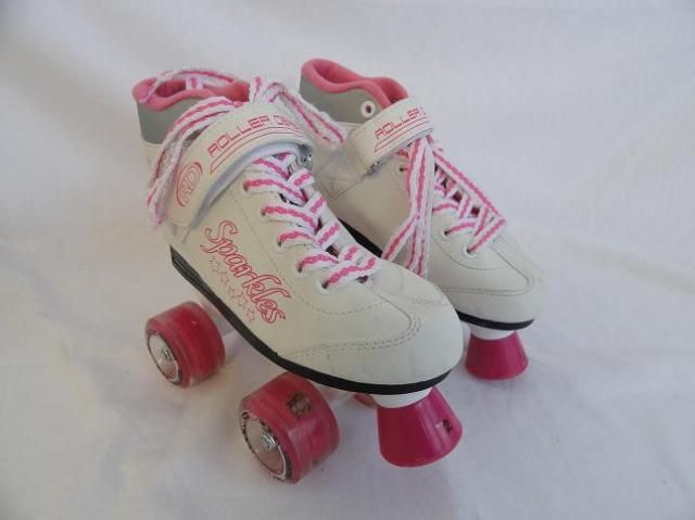 Roller Derby Sparkle Girls Lighted Wheel Roller Skate Size 2