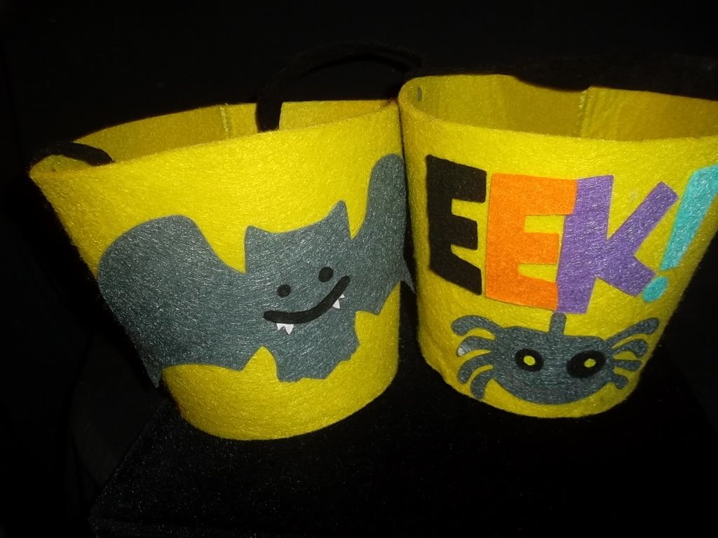 Cool Halloween Felt Buckets