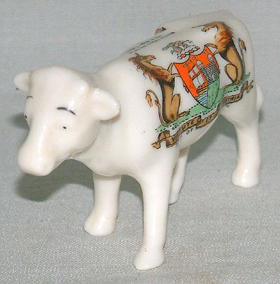 GRAFTON CRESTED CHINA CALF No.287   BRISTOL CREST WITH ISLE OF WIGHT