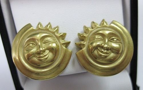  Cord 18K Yellow Gold Gold Sun with Rays Clip on Button Earrings