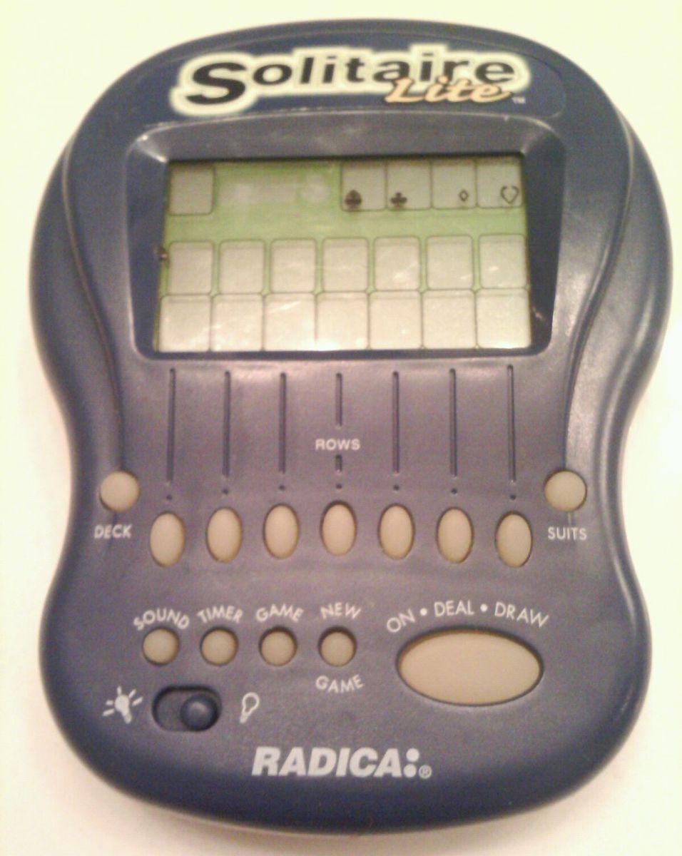 Radica Solitaire Lite Handheld Electronic Game Big Screen