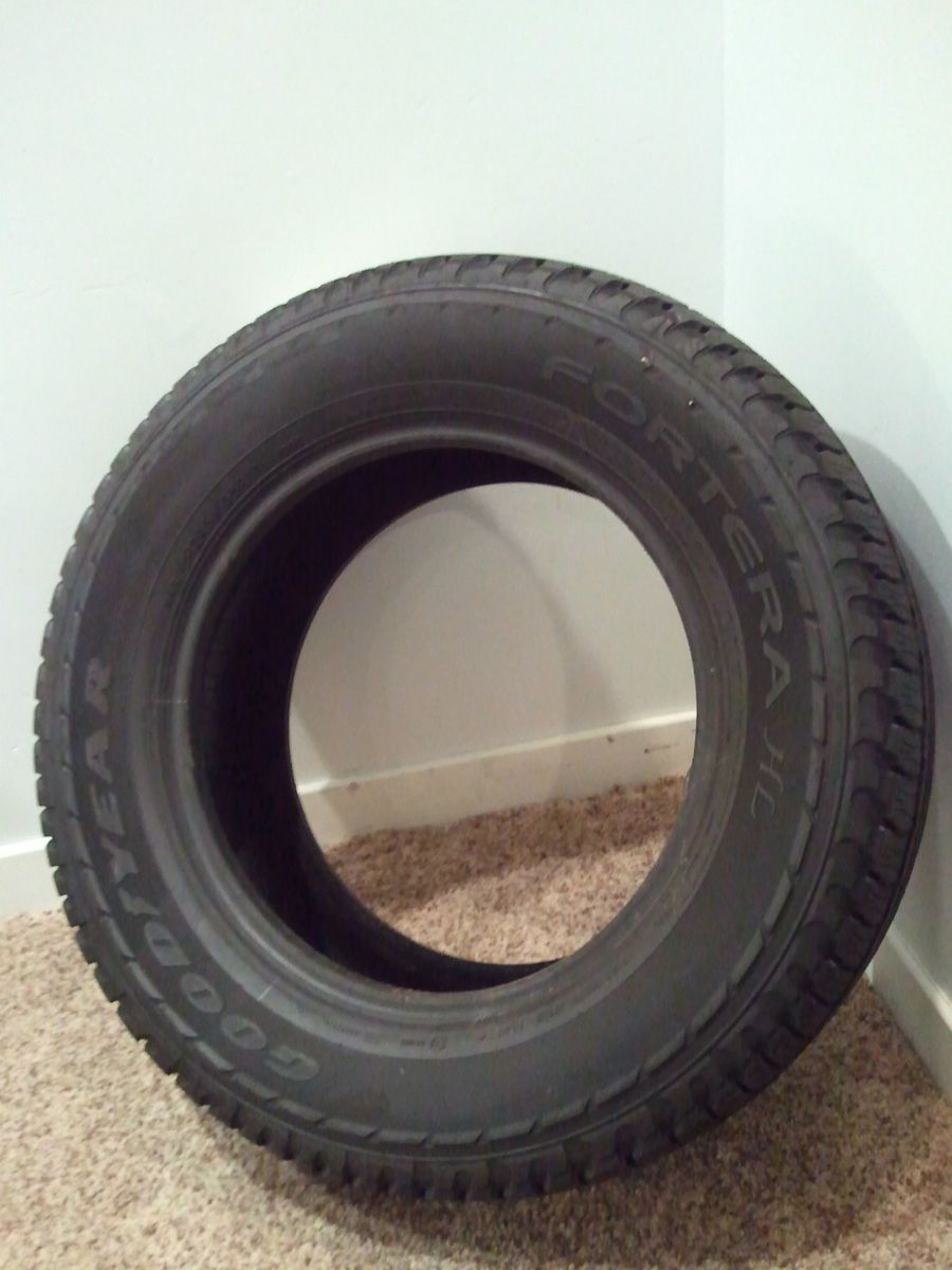 Goodyear Fortera HL 245 65R17 Tire