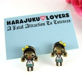 NWT VINTAGE HARAJUKU LOVERS CUTE GIRL EARRINGS STUD 158