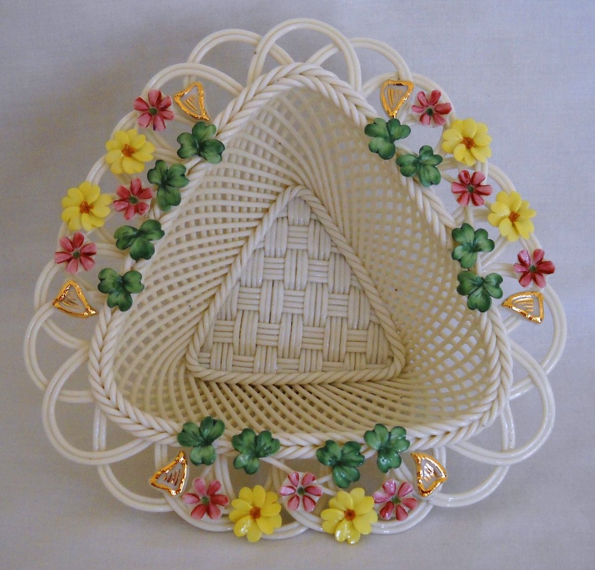  Belleek Spring Heart Basket New