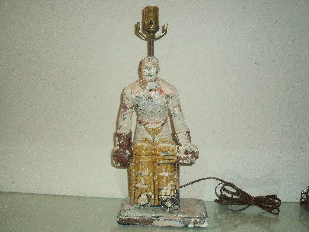 1950S VINTAGE HOCKEY GOALIE STATUE/ LAMP/ ADVERTISING DISPLAY? CAN