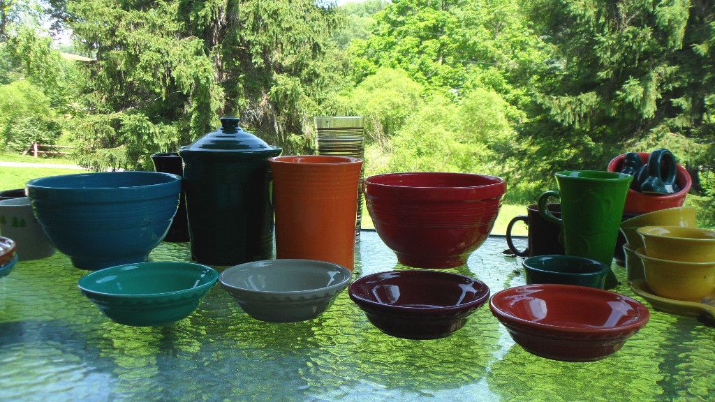 Small Individual Pot Pie Baker Plate Cinnabar Fiesta