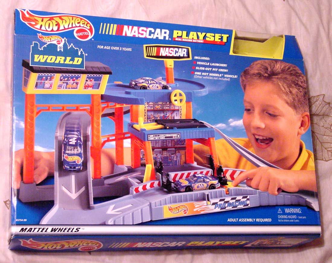 Hotwheels Hot Wheels NASCAR Playset