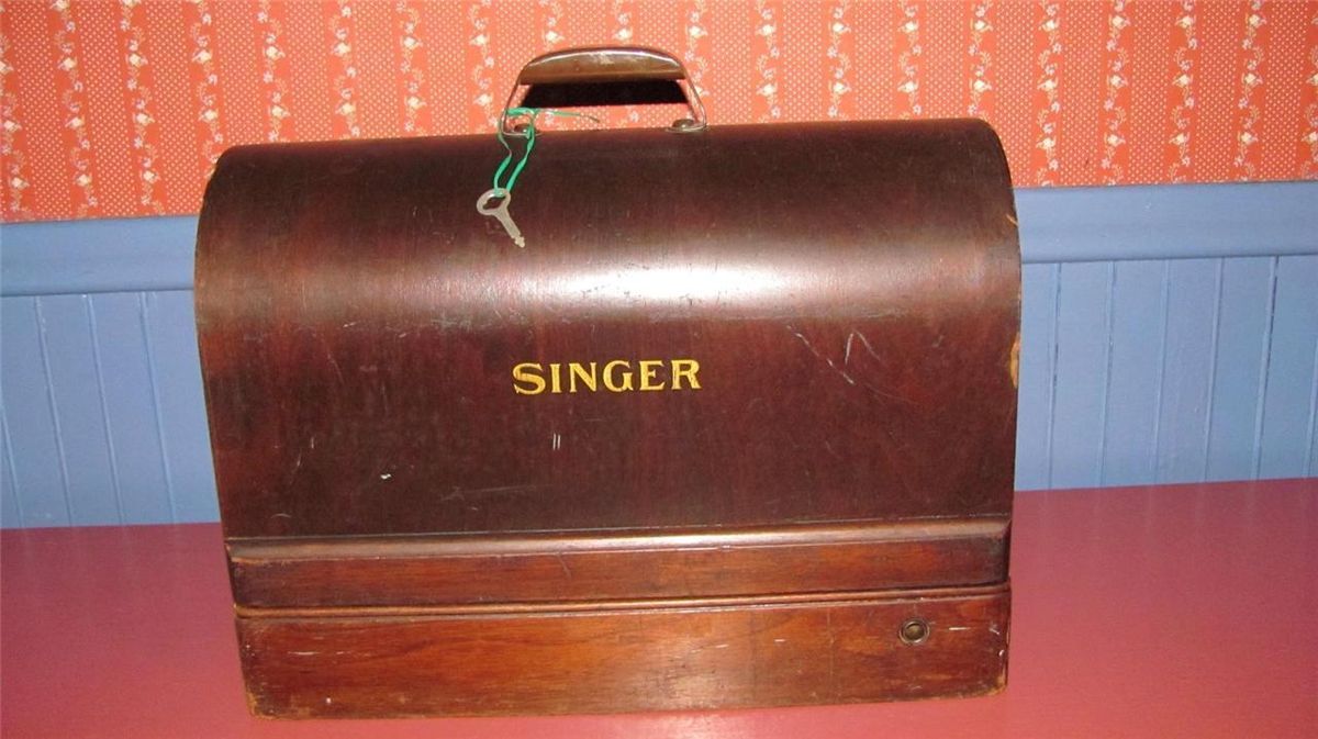 Vtg Portable Singer Sewing Machine Case Bent Wood Full Size w Key