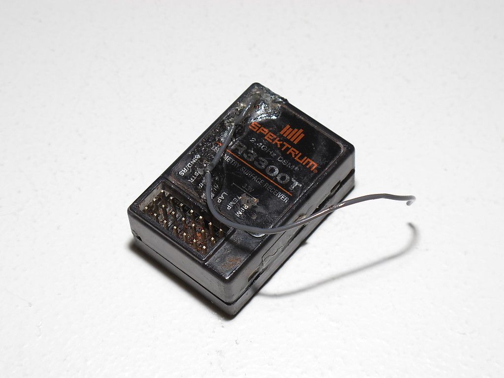  Spektrum SR3300T 2 4GHz Receiver