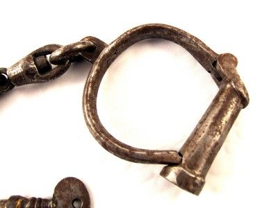 Antique Hiatt 33 7 Early 1900s Iron Police Handcuffs Key 24cm Long