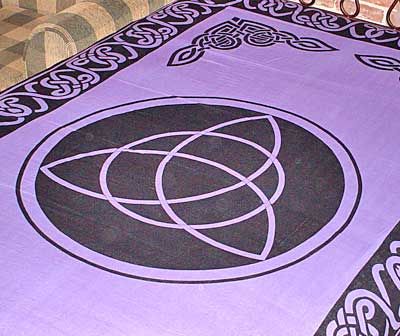 in the us and postage celtic triquetra tapesty altar cloth