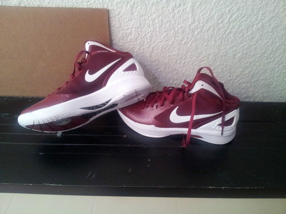 Nike Hyperdunks 2012