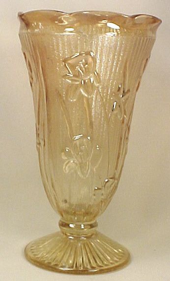 Vintage Iris & Herringbone Iridescent Depression Glass Vase Jeannette