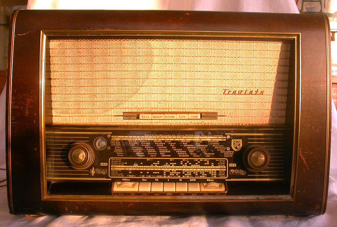 1957 Nordmende Traviata Radio