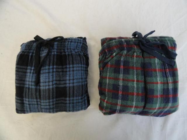 Lot of 2 IZOD Mens 100 Polyester Soft Touch Pajama Sleep Pants Large