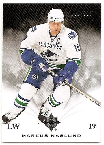 10 11 UD Ultimate Collection Base Markus Naslund 44 399