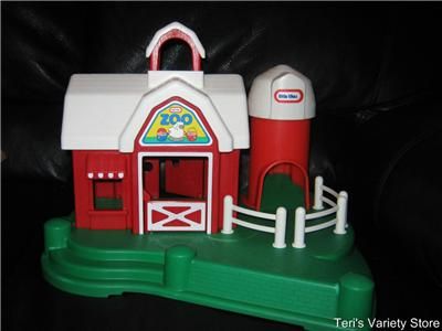 Vintage Little Tikes Barn Petting Zoo Pretend Play