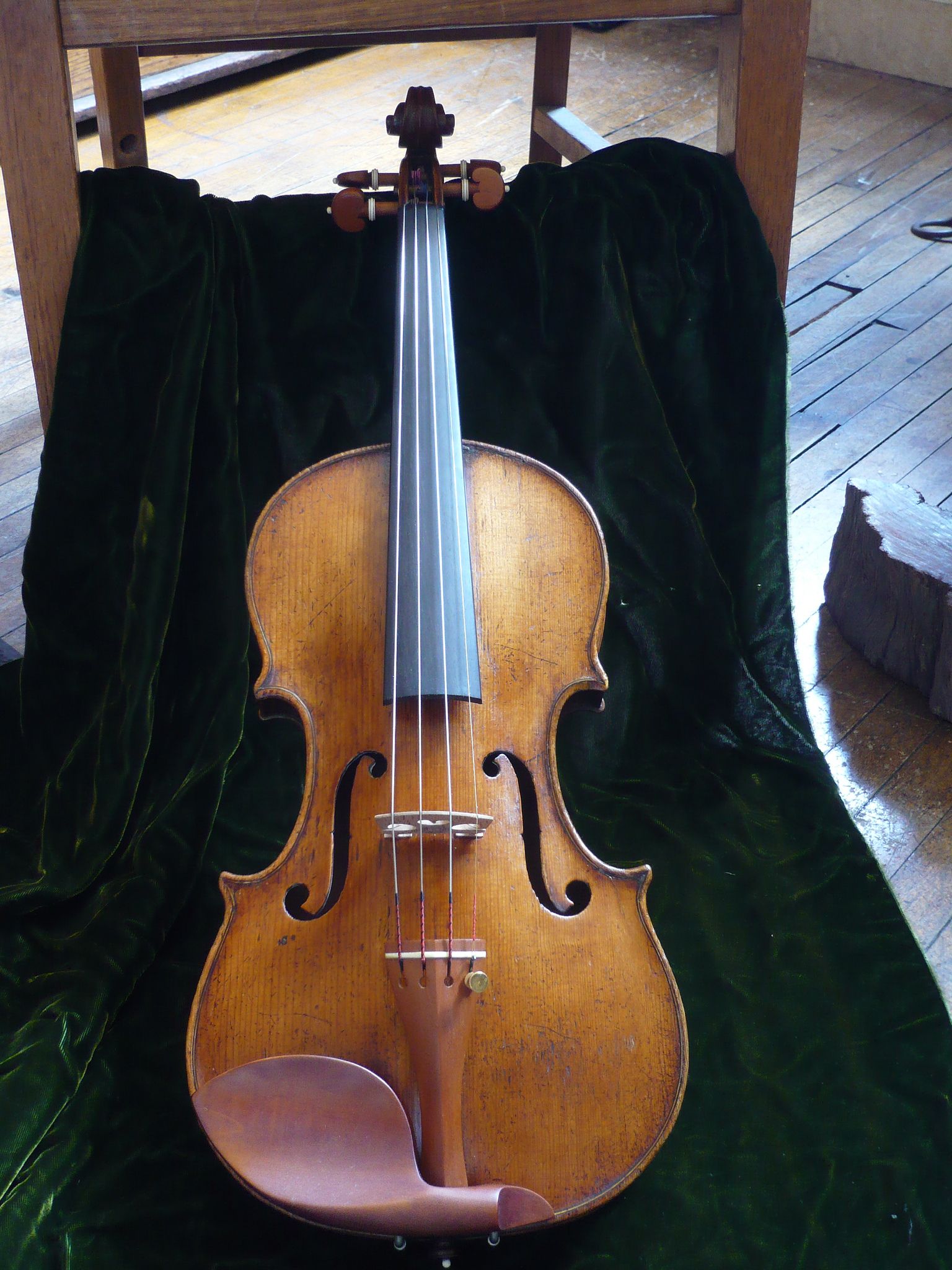 Joaquin Jose Galram Violin