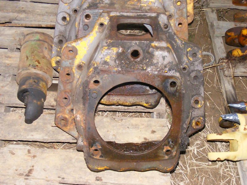 JOHN DEERE 420 430 440 CRAWLER CLUTCH HOUSING FARMERJOHNSPARTS 404 569