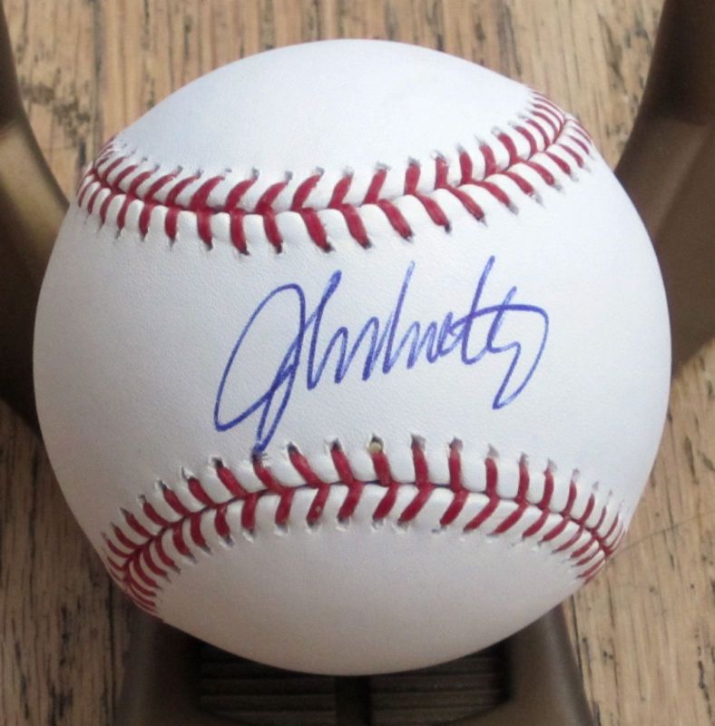 Atlanta Braves John Smoltz Signed OML Baseball w COA  