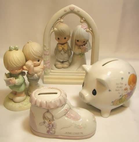 Precious Moments 5 Figurines Marriage Anniversary Banks Excellent Condition  