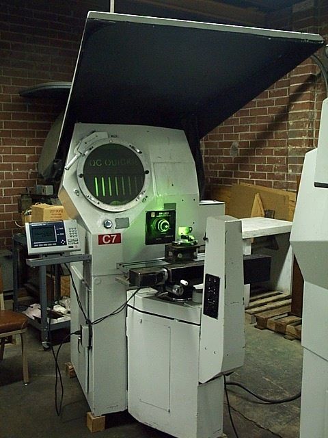 Jones Lamson Model Epic 114 14" Optical Comparator Measuring Machine  