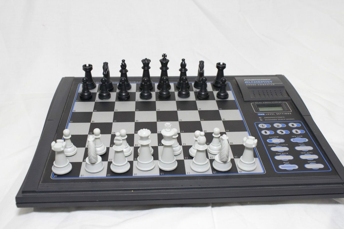 Kasparov Achemist Electronic Chess Computer