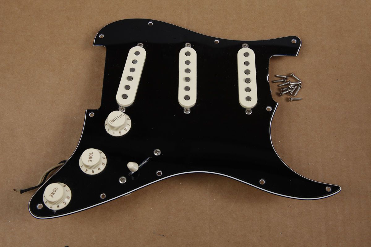 Fender Kenny Wayne Sheppard Strat Loaded Pickguard 61