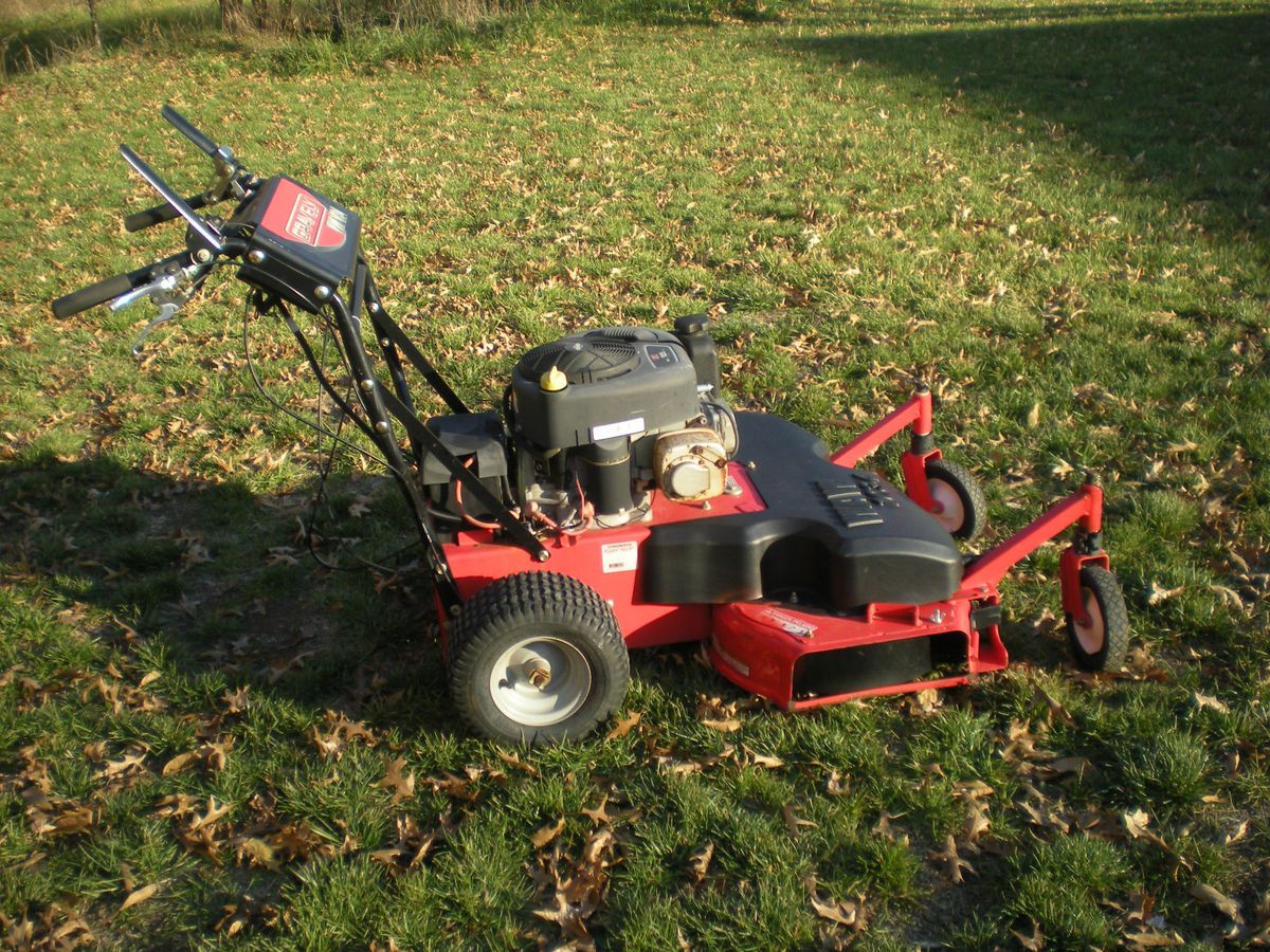 Gravely WAW 1034 34 Walk Behind Mower