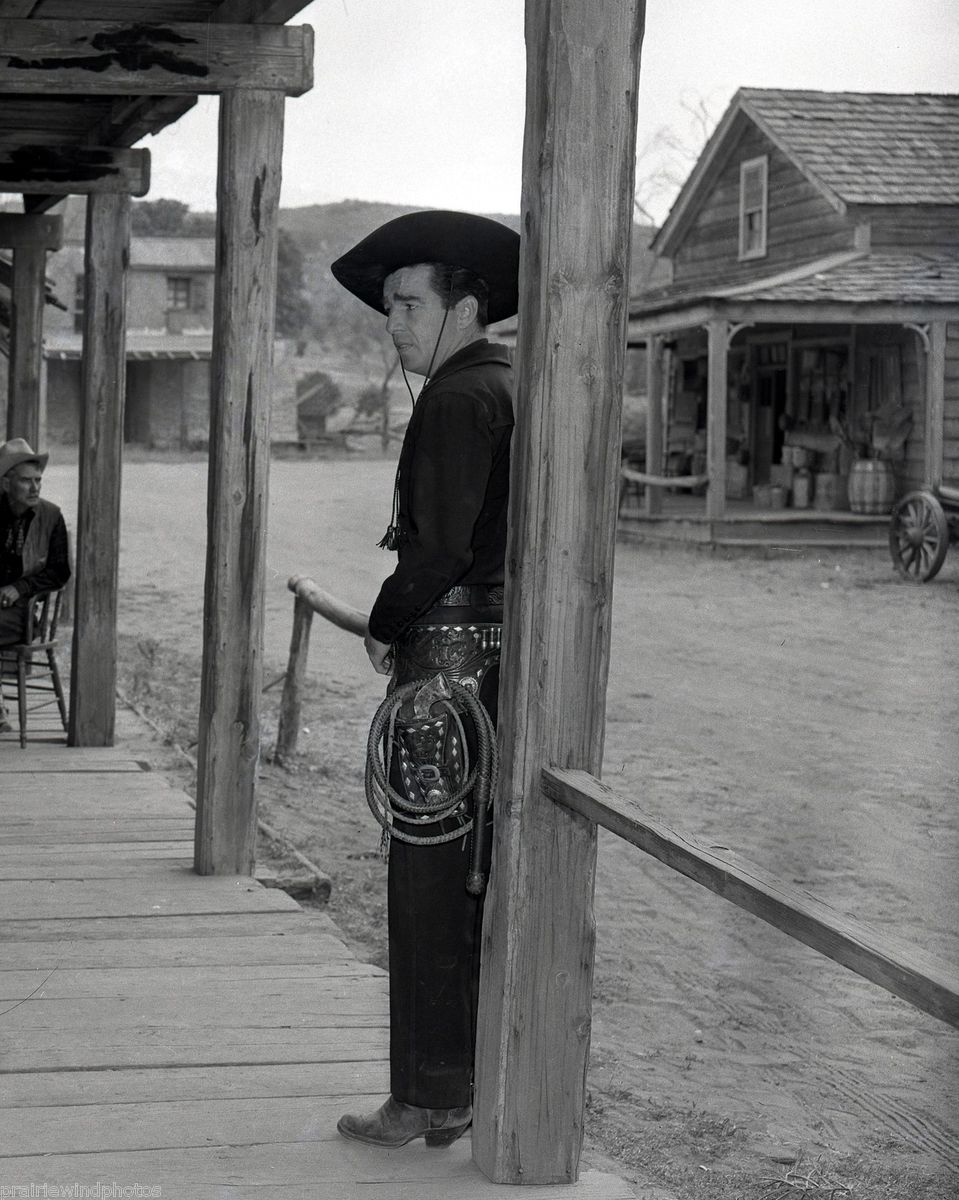 Al Lash Larue the King of the Bullwhip Photo Picture Still horse