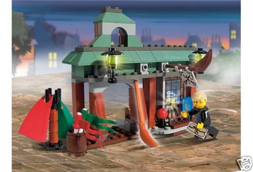 Lego 4719 Harry Potter Quidditch Supplies MISB Draco